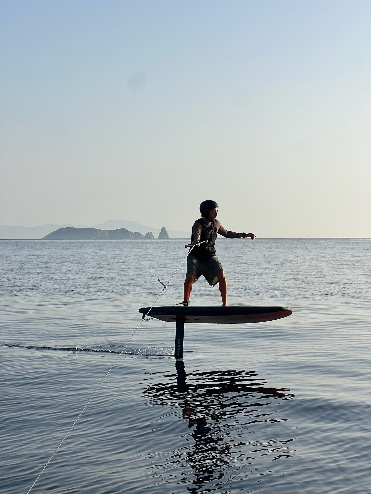 foil school in costa brava. pantai costa brava begur pals