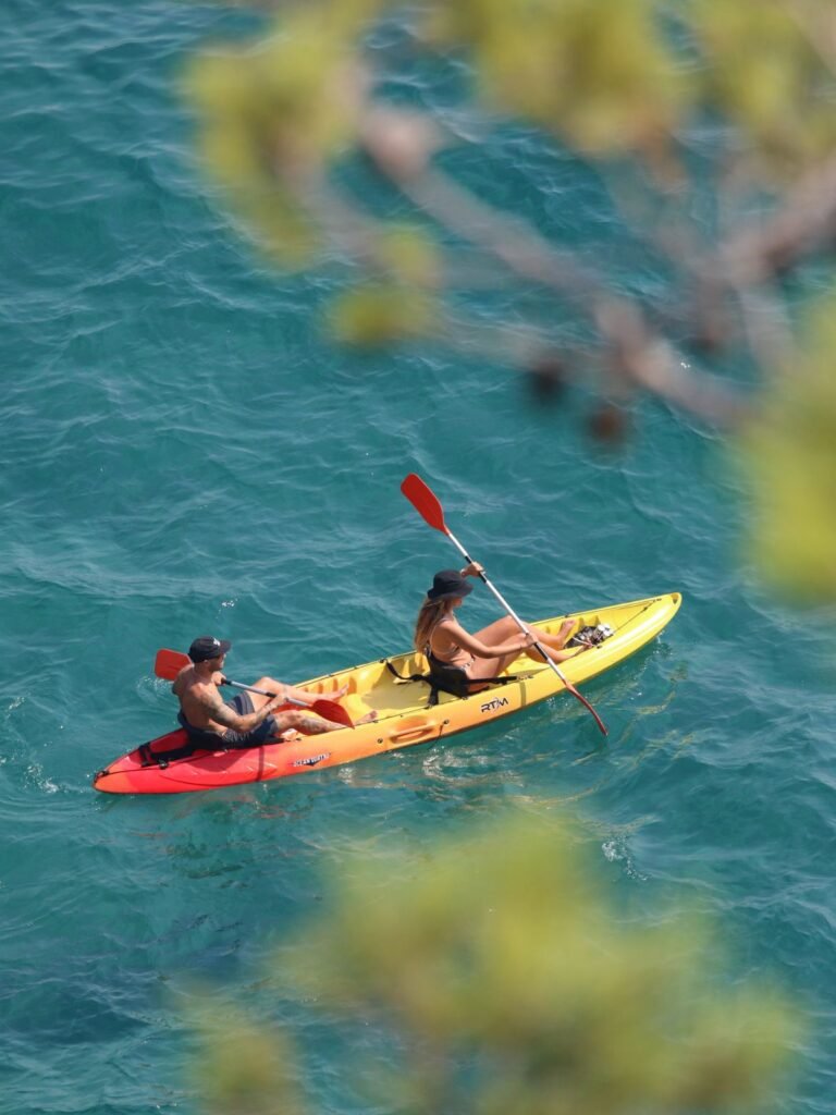 kayak-tour-begur-costa-brava-medes-begur-pantai-activity